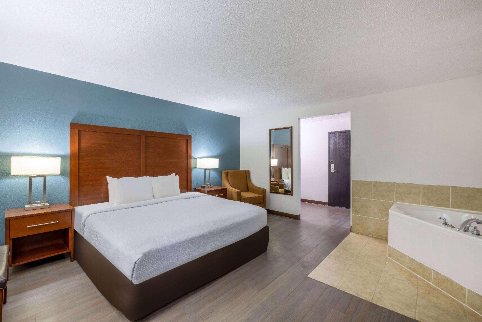 Travelodge By Wyndham Brooklyn Center Eksteriør bilde